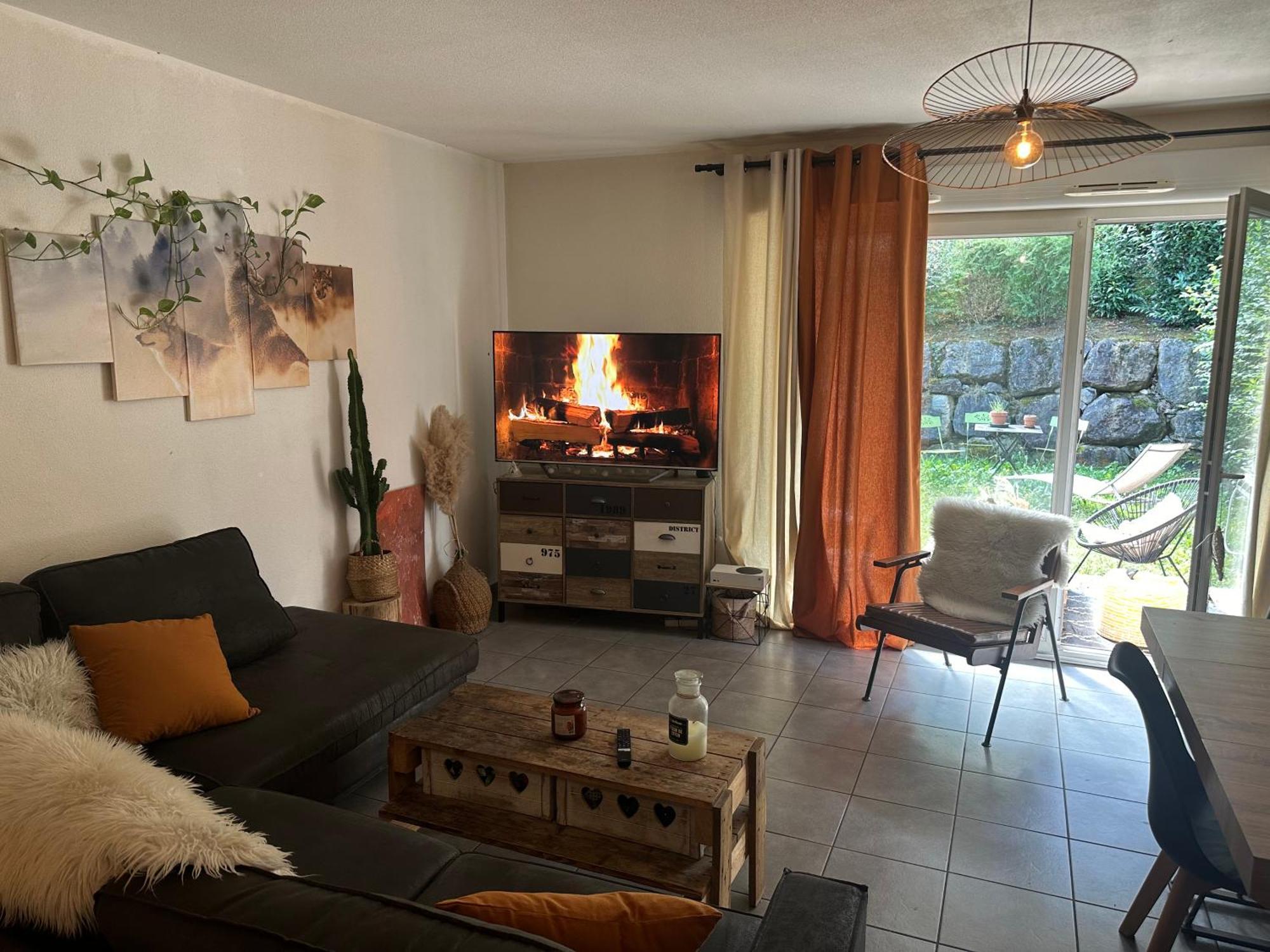 Apartamento Cocon A La Campagne,Proche Annecy Alby-sur-Cheran Exterior foto
