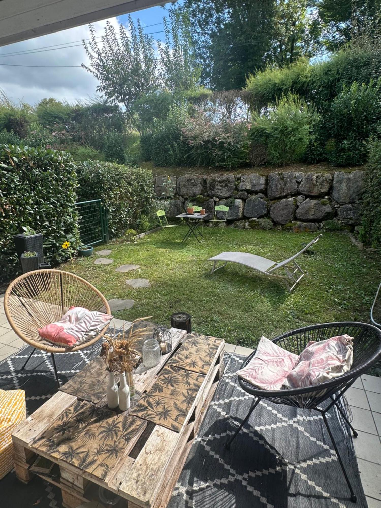 Apartamento Cocon A La Campagne,Proche Annecy Alby-sur-Cheran Exterior foto